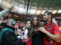 Krychowiak triumf w Lidze Europy świętował ze swoją piękną partnerką. ZDJĘCIA