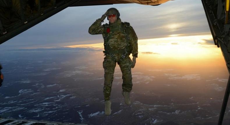 special forces paratrooper jump