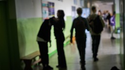 smutek, zmęczenie i problemy z pamięcią. tak czują się polscy uczniowi