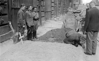 Nagrody dla powstańców bez PIT