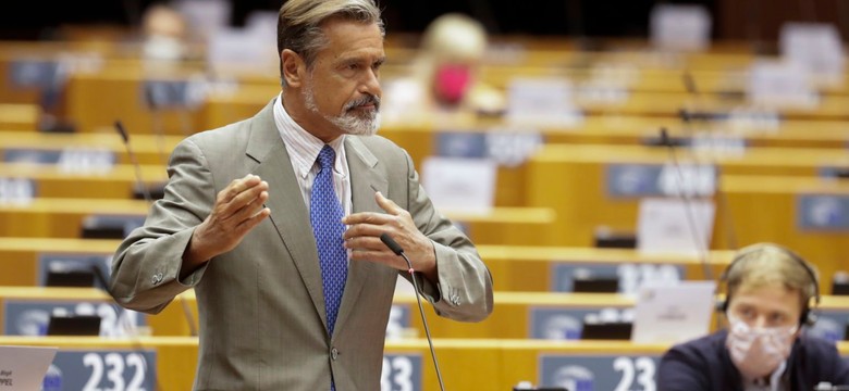 "Polska" debata w europarlamencie. "Kryzys praworządności" kontra "nagonka na PiS"