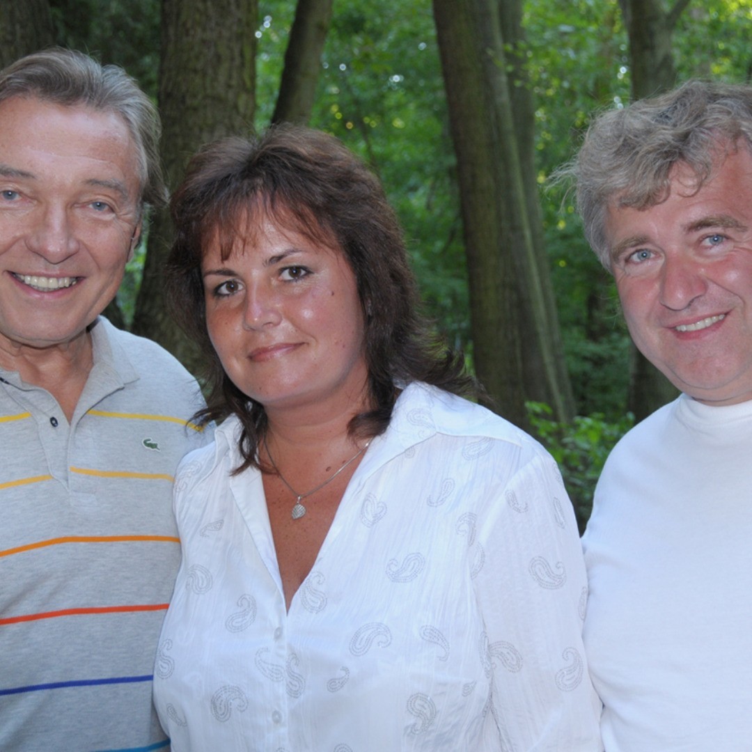 Spevácke duo Eva a Vašek a Karel Gott.