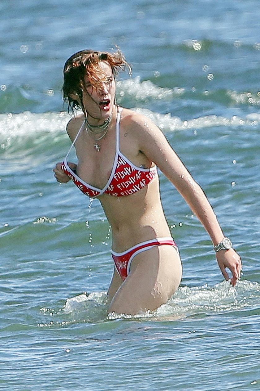 Bella Thorne na wakacjach