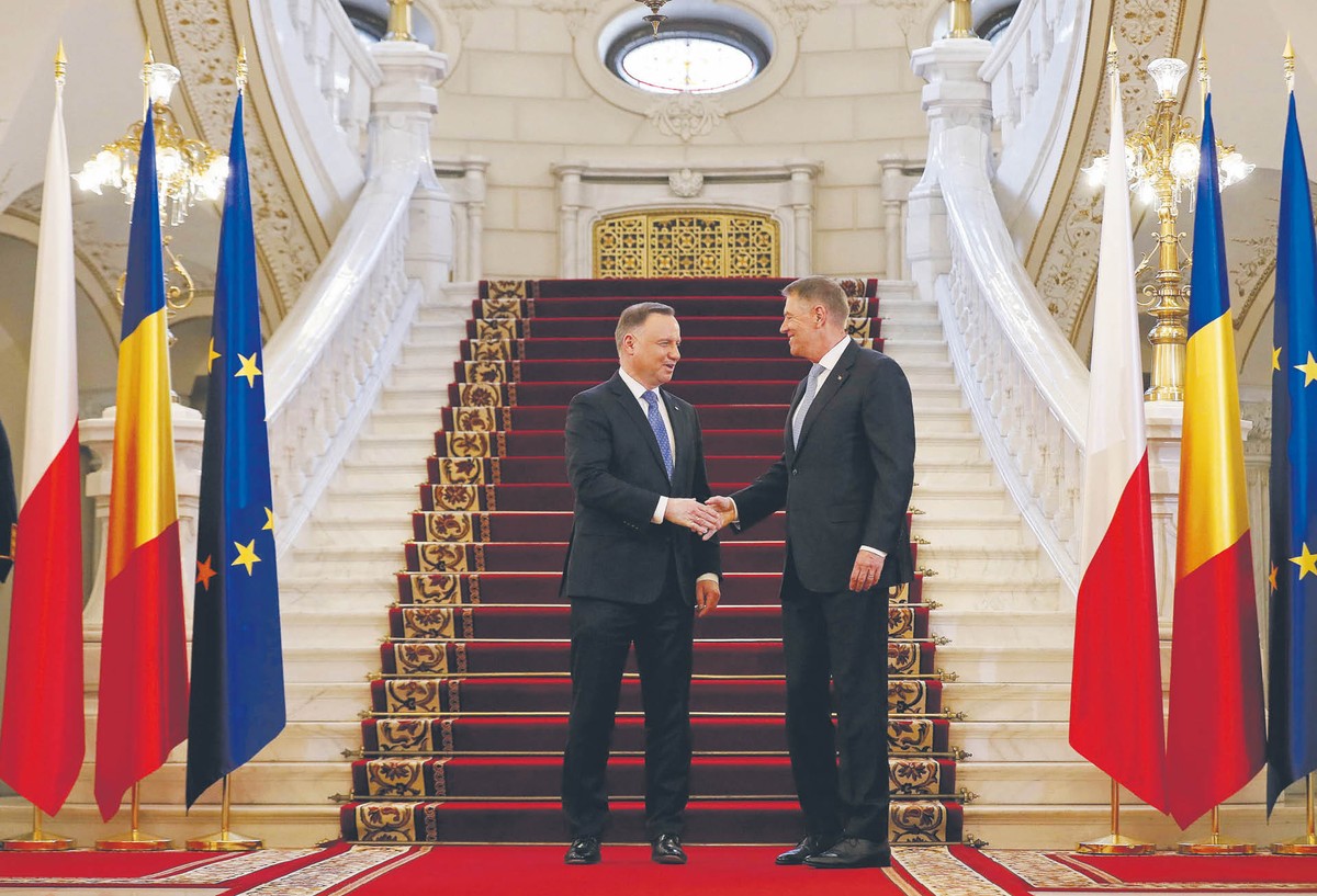 Gospodarzem szczytu będzie prezydent Rumunii Klaus Iohannis