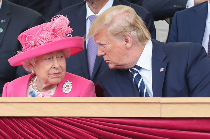 Elizabeta Druga i Donald Tramp