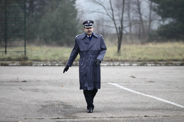 Wiceszef policji lata śmigłowcem do domu w Trójmieście