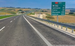Otwarcie ważnego odcinka S7 między Krakowem a Warszawą. Kiedy gotowa całość?