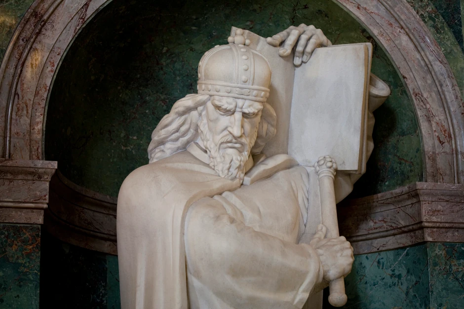 Car Dušan Silni, zakonodavac