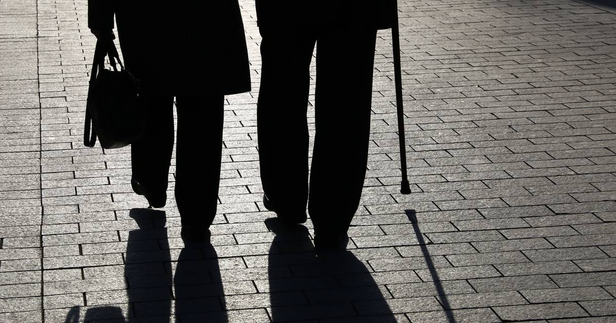 "Zapach starzenia się" to nie mit. Naukowcy wyjaśniają, dlaczego seniorzy pachną inaczej