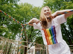 Celebracja różnorodności, inkluzywności i równości w kolekcji Pride znanej sieciówki