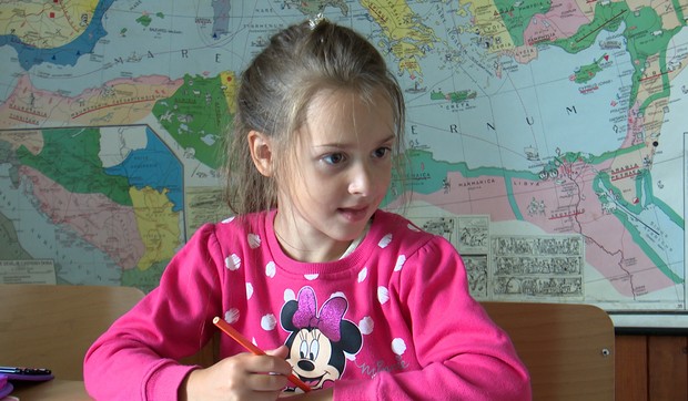 Monika jedina učenica u školi