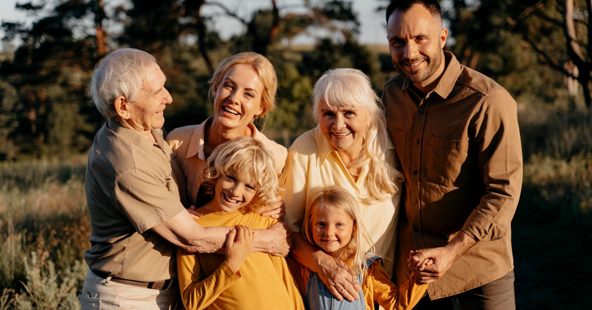 A fresh  card that entitles you to discounts and benefits for families. Not only those with many children will benefit