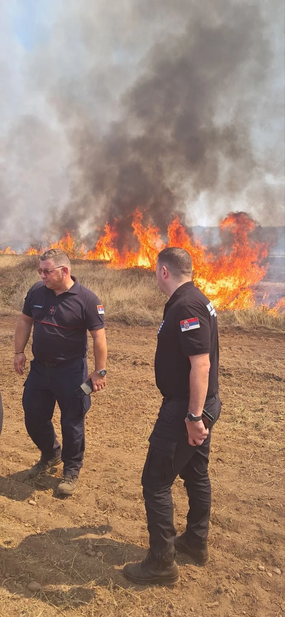 Luka Čaušić na mestu požara na otvorenom kod Kladova