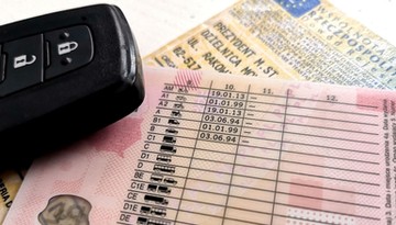 Czy można jeździć na zagranicznym prawie jazdy po cofnięciu uprawnień w Polsce? Wyrok SO w Koszalinie