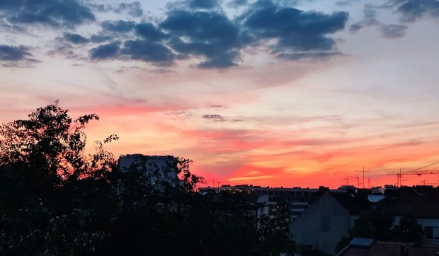 Užerno nebo nad Beogradom