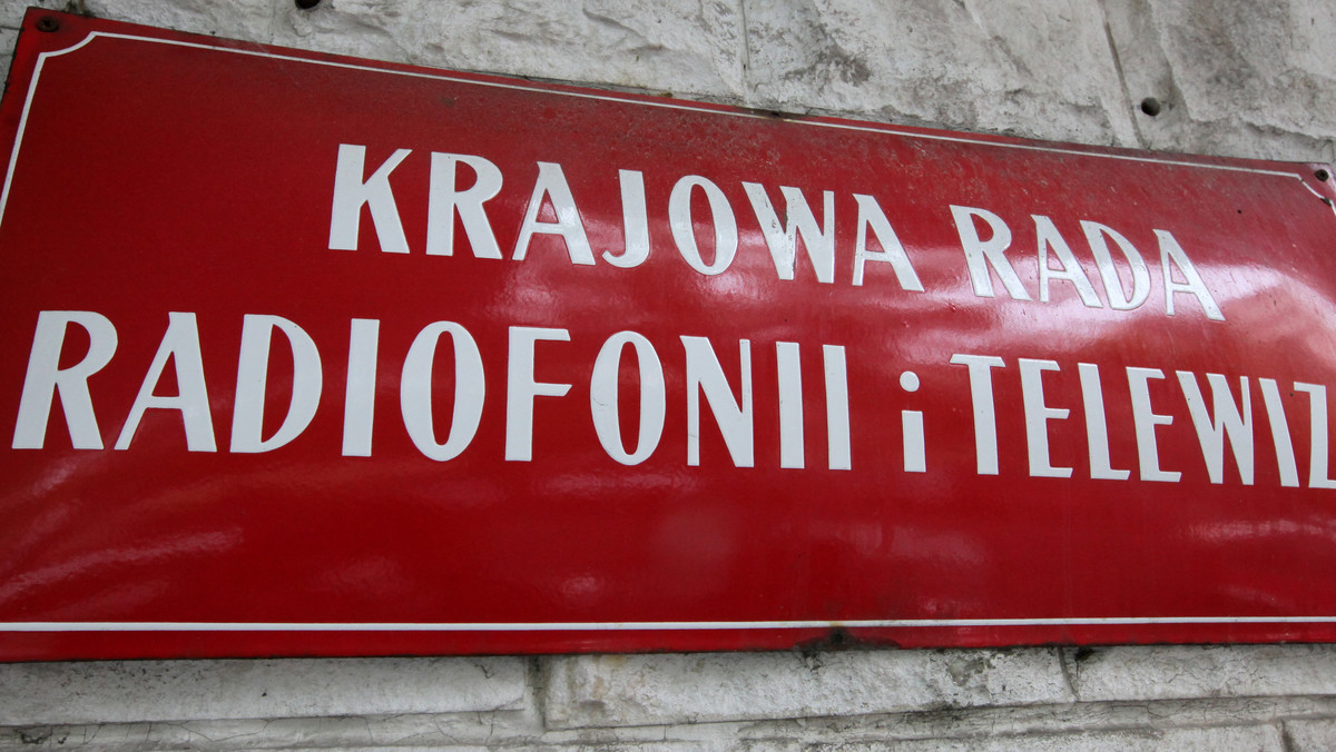 Do 8 listopada uczelnie akademickie mogą zgłaszać kandydatury do Rad Nadzorczych TVP i Polskiego Radia - ogłosiła w środę Krajowa Rada Radiofonii i Telewizji.