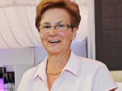 Ksiądz zmienił się na lepsze - Danuta Wałęsa o echach swojej autobiografii