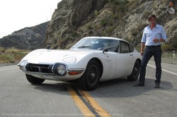 Wstrząśnięte, niezmieszane! Zobacz tajemnice zabawek Bonda