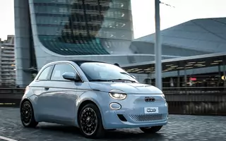 Nowy Fiat 500 – jedzie z prądem