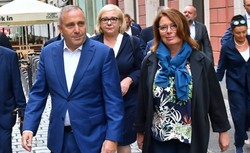 Kidawa-Błońska pokazała program Schetyny. KO chce pokonać PiS zachowując pomysły tej partii