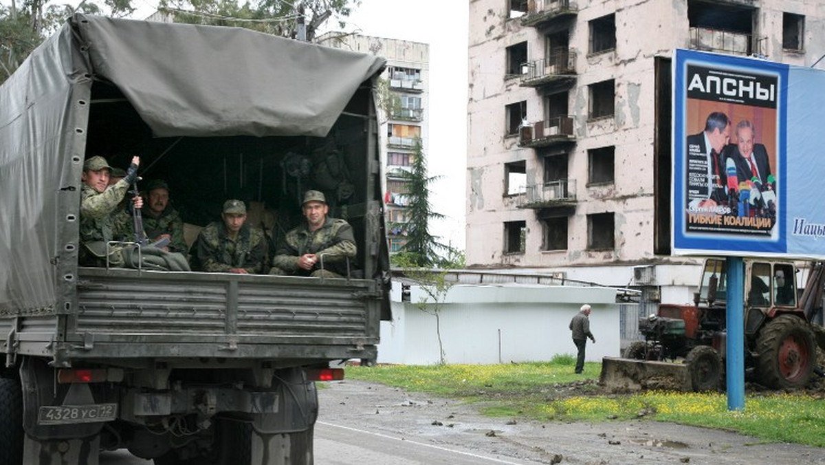 Ministerstwo Spraw Zagranicznych Gruzji skrytykowało stawianie przez rosyjskie wojsko ogrodzenia na granicy administracyjnej między Osetią Płd., a pozostałą częścią Gruzji.