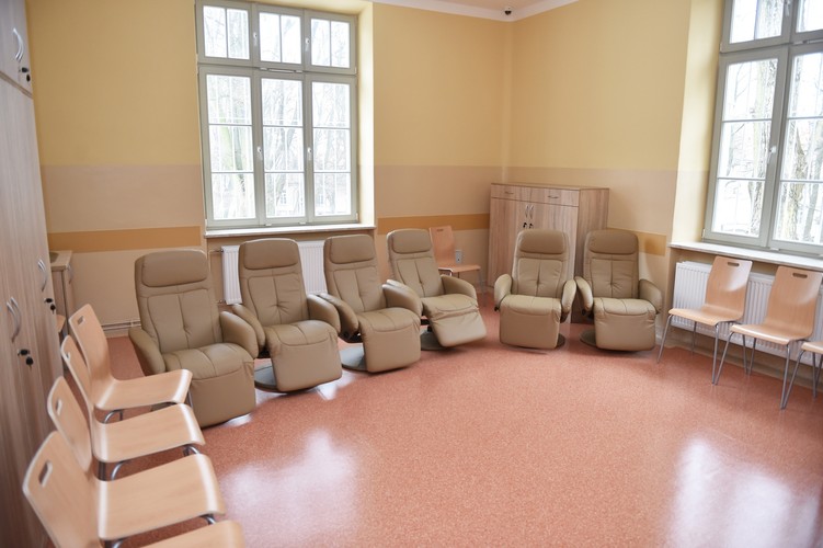 SZPITAL BABIŃSKIEGO W KRAKOWIE. WYREMONTOWANY BUDYNEK PSYCHIATRII