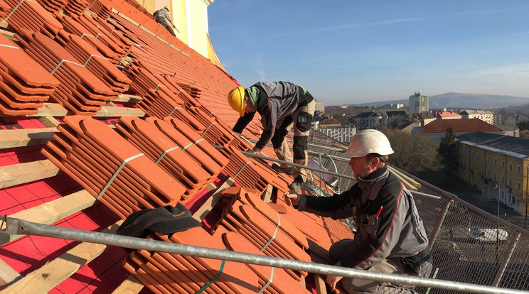 Piltman Miklós, a Tetőfedők Egyesületének alelnöke nem talál munkaerőt