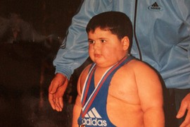 Sa 9 godina je imao 146 kg, majku su optužili da mu daje steroide: NAJTEŽI DEČAK NA SVETU doživeo je TRAGIČAN KRAJ kada je poželeo da se zaljubi