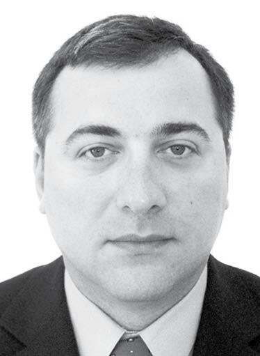 Gia Japaridze wykładowca politologii na Uniwersytecie Gruzji w Tbilisi, były dyplomata