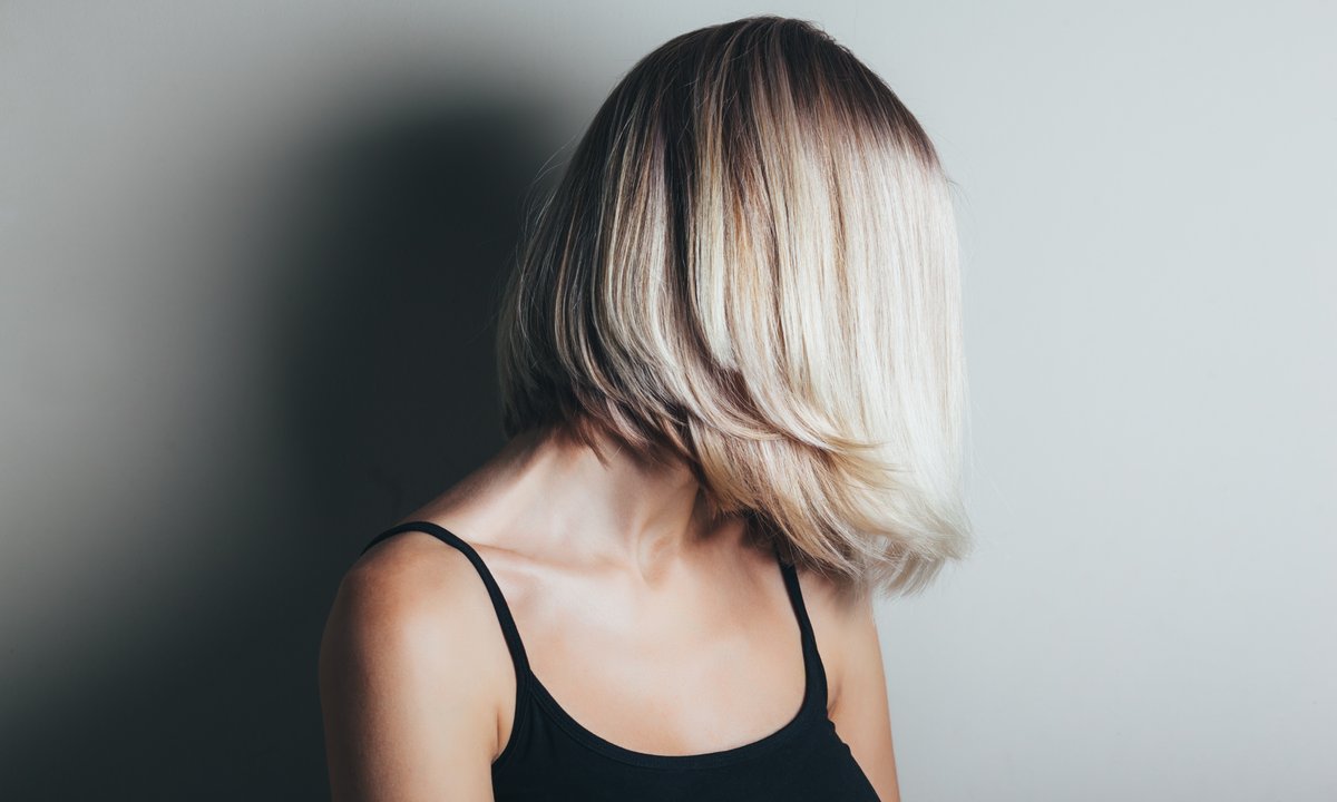 Ten szampon odświeży choćby najbardziej pożółkły blond. Wyczaruje chłodny odcień jak z salonu