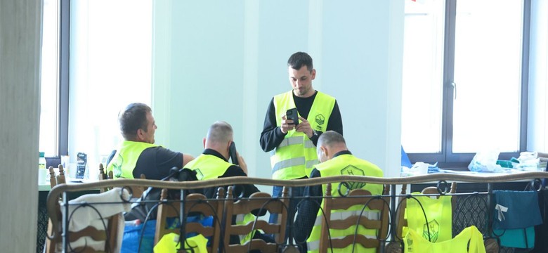 Rolnicy z tajemniczego związku "Orka" okupują Sejm. Ogłosili nową fazę protestu
