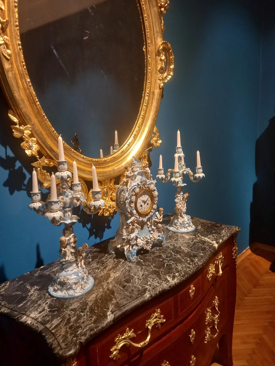 Dragocenosti i pokloni prijatelja