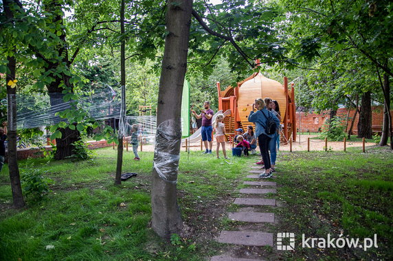 Ogród Kasztanowy już otwarty. To nowy park kieszonkowy w Krakowie
