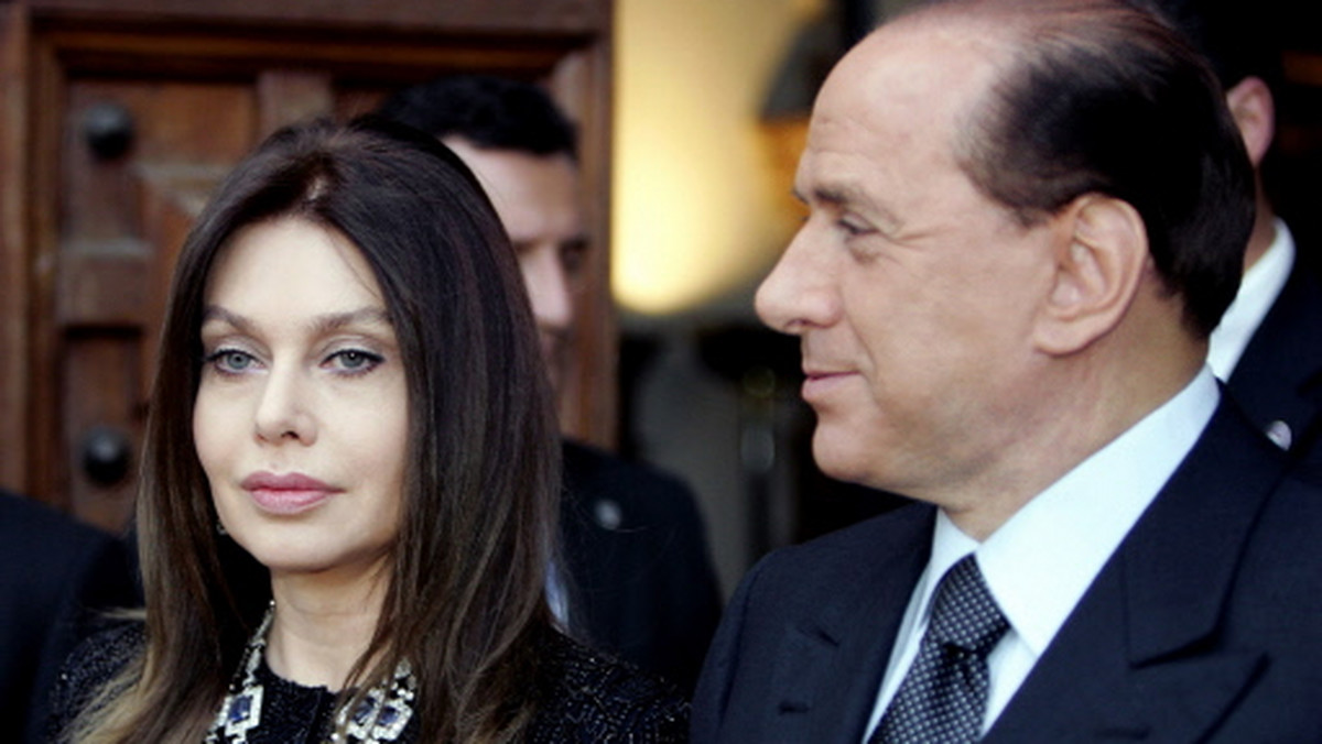 Maleją szanse na porozumienie w sprawie warunków separacji między premierem Włoch Silvio Berlusconim a jego żoną, gdyż wciąż domaga się ona od niego 3,5 miliona euro miesięcznie - podała włoska prasa. Szef rządu oferuje 10 razy mniej.