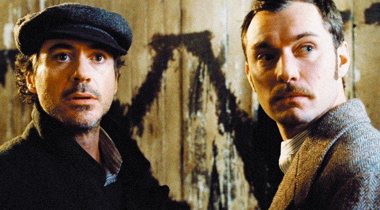 Robert Downey Jr. és ude Law mint Holmes és Watson.