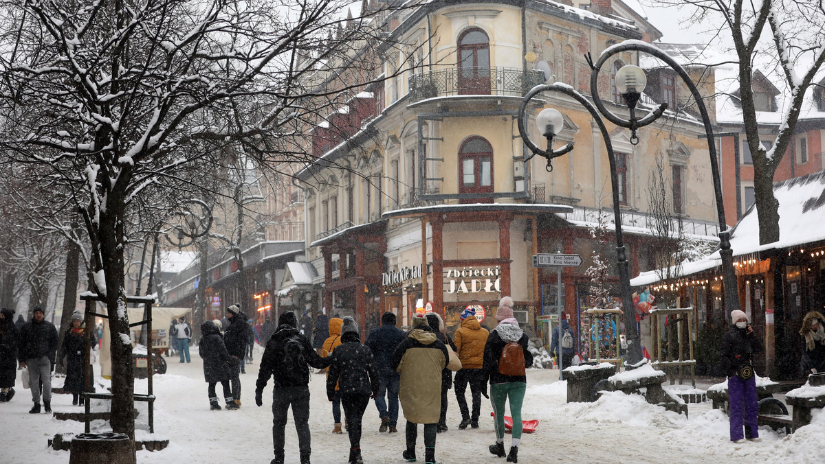 Zakopane pełne zagranicznych turystów. Liczni goście zaskoczył górali