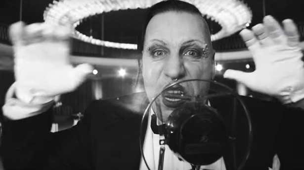 Rammstein znów zaskakuje. Oto nowy klip do nagrania "Radio" [TELEDYSK]