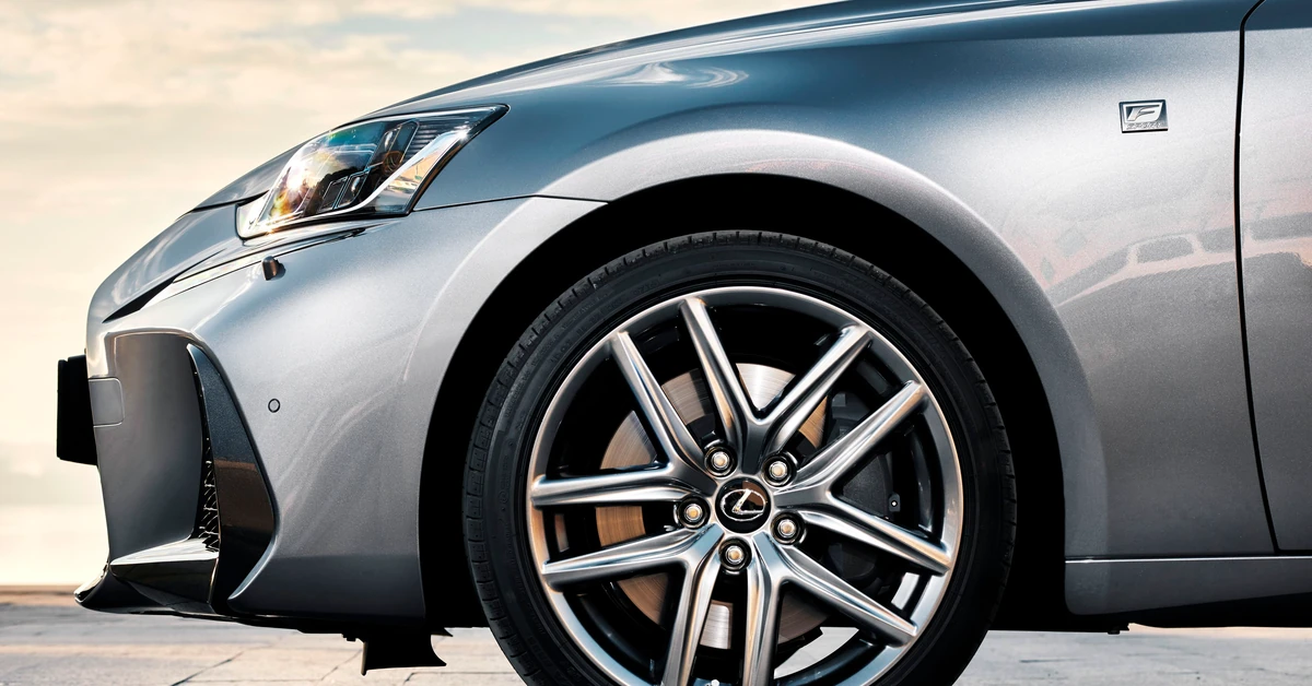 Toyota i Lexus najbardziej niezawodne. Te auta wytrzymają 400 tys. km