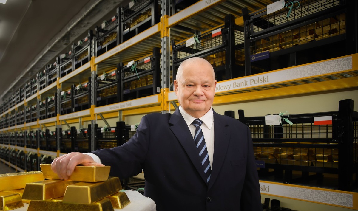 Prezes NBP zapowiada dalsze zakupy złota."Zarząd przychylił się do mojej propozycji"