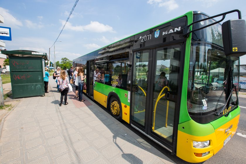 Zmiany w komunikacji przed meczem Lech-Podbeskidzie