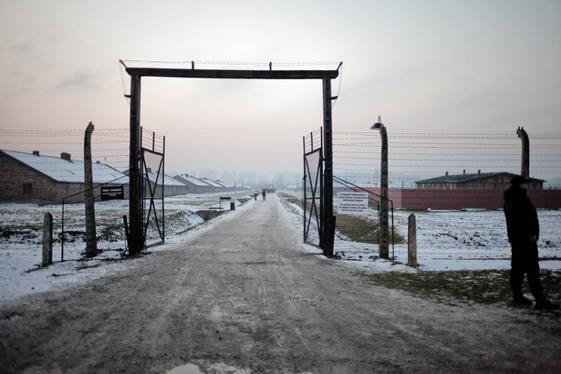 Brzezinka, teren bylego nazistowskiego obozu koncentracyjnego Auschwitz Birkenau .