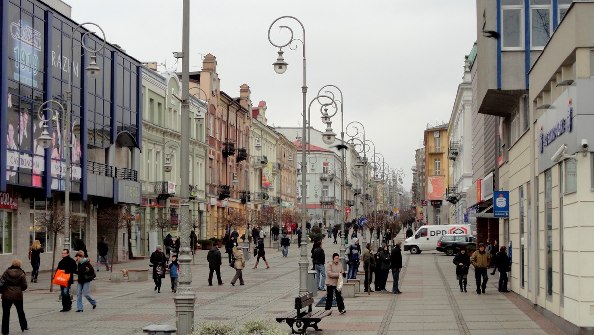 Kielce systematycznie się zmieniają. W tym roku, po modernizacji, otwarto kielecki rynek. W przyszłym roku ma się zakończyć przebudowa placu Najświętszej Marii Panny i przyległych ulic.