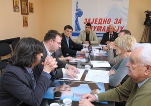 589410_kragujevacds-i-zajedno-za-sumadijugradska-vlada-u-senci230315ras-foto-nebojsa-raus