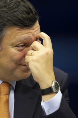 Barroso ma kłopoty / 08.jpg