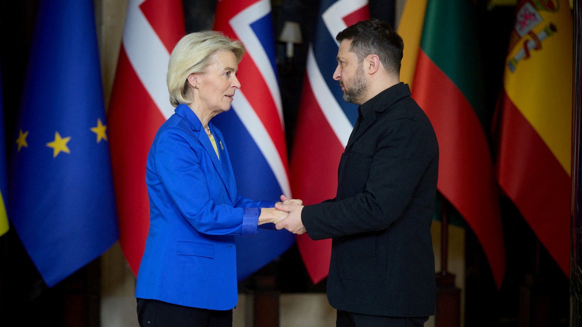 Ukrajinský prezident Zelenskyj sa stretol s predsedníčkou Európskej komisie Ursulou von der Leyenovou pred stretnutím „Koalície ochotných“ v Kyjeve.