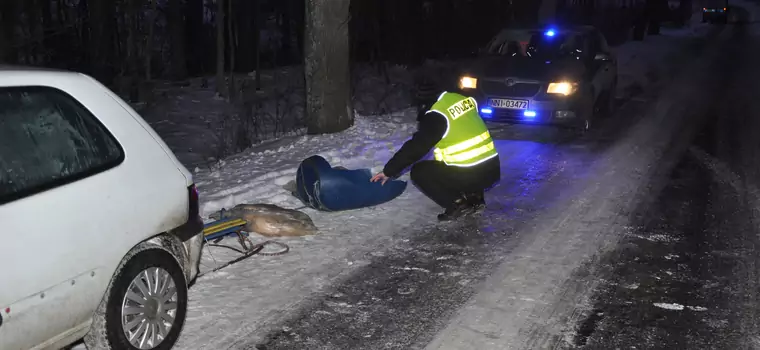 Wypadek podczas kuligu za samochodem pod Elblągiem