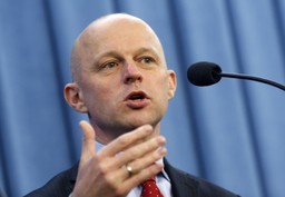 Szałamacha: Banki powinny obsługiwać gospodarkę, a nie rządzić nią