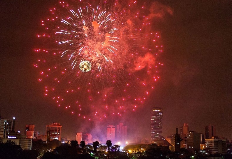 NAIROBI, KENYA - JANUARY 01: Kenya welcomes the new year with fireworks in Nairobi, Kenya on January 01, 2017. (Photo by Bryan Jaybee /Anadolu Agency/Getty Images)