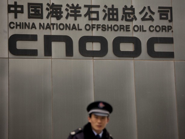 Koncern China National Offshore Oil Corp. (CNOOC).