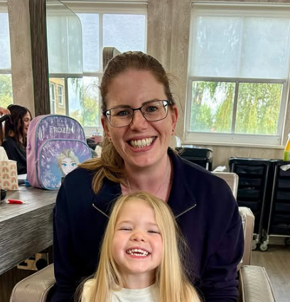 Napriek ochoreniu sa snaží tráviť čo najviac času s rodinou.